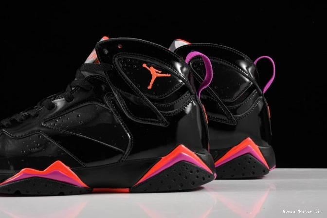 Retro Jordan Patent 7 313358-006 Air Black 0819